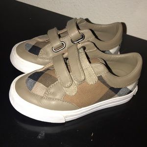 Children Burberry shoes 26 UK 9 1/2 US